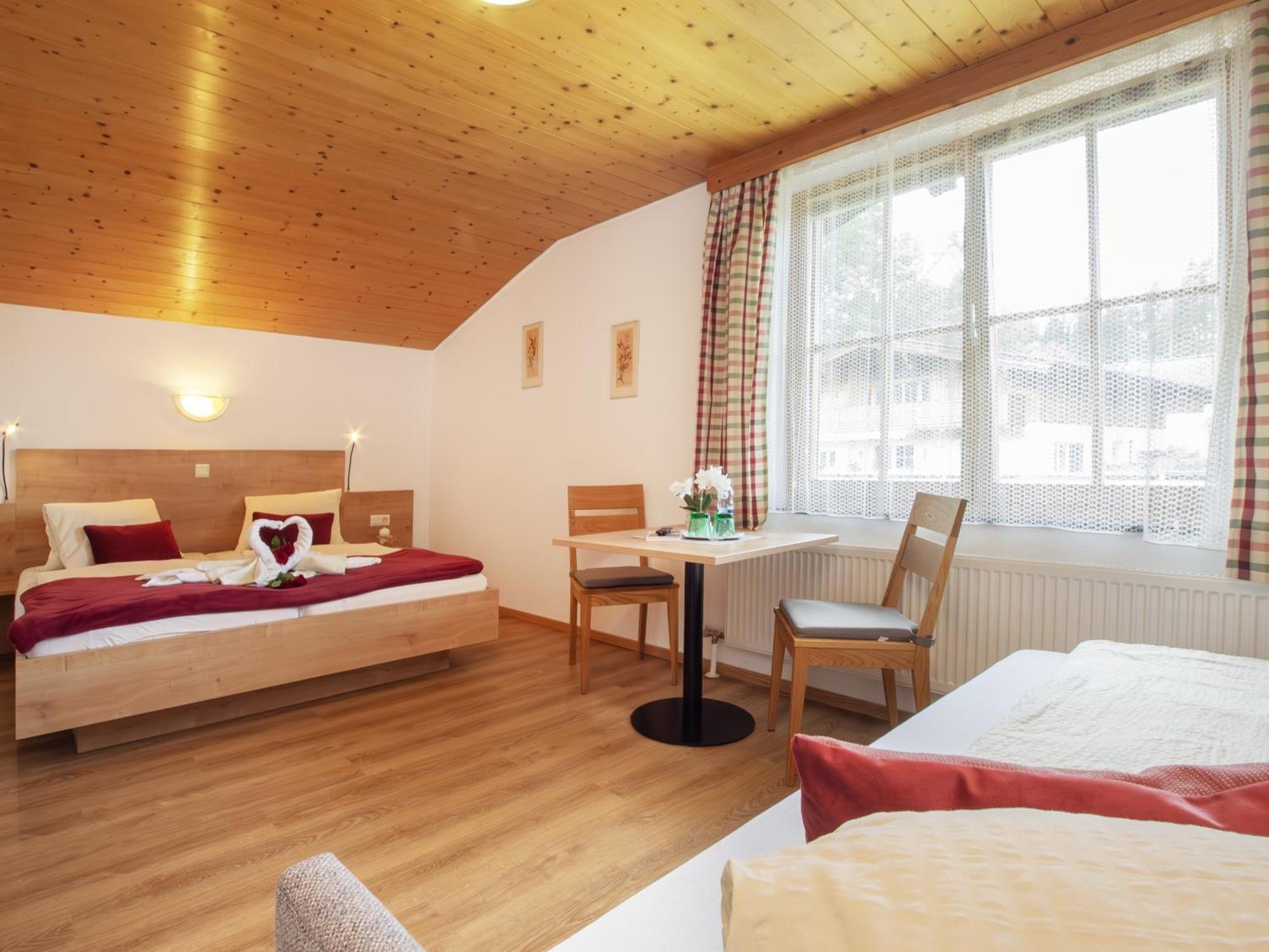 Haus Sonnleitn Hotel Altenmarkt im Pongau Luaran gambar
